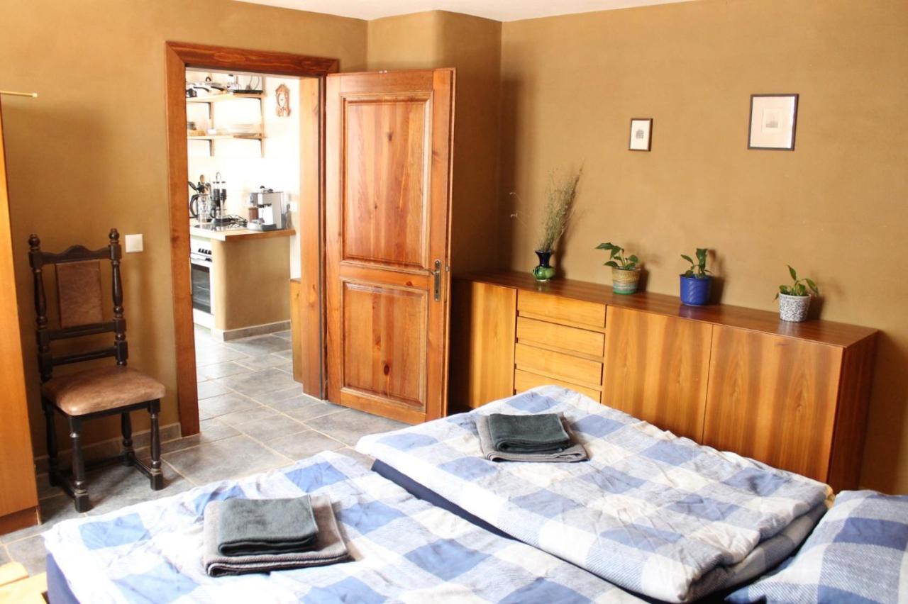 Feriengut Zum Trinkstorch Apartment Лайнсвайлер Екстериор снимка