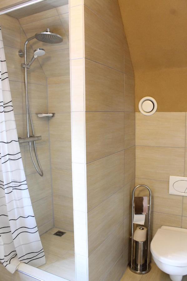 Feriengut Zum Trinkstorch Apartment Лайнсвайлер Екстериор снимка