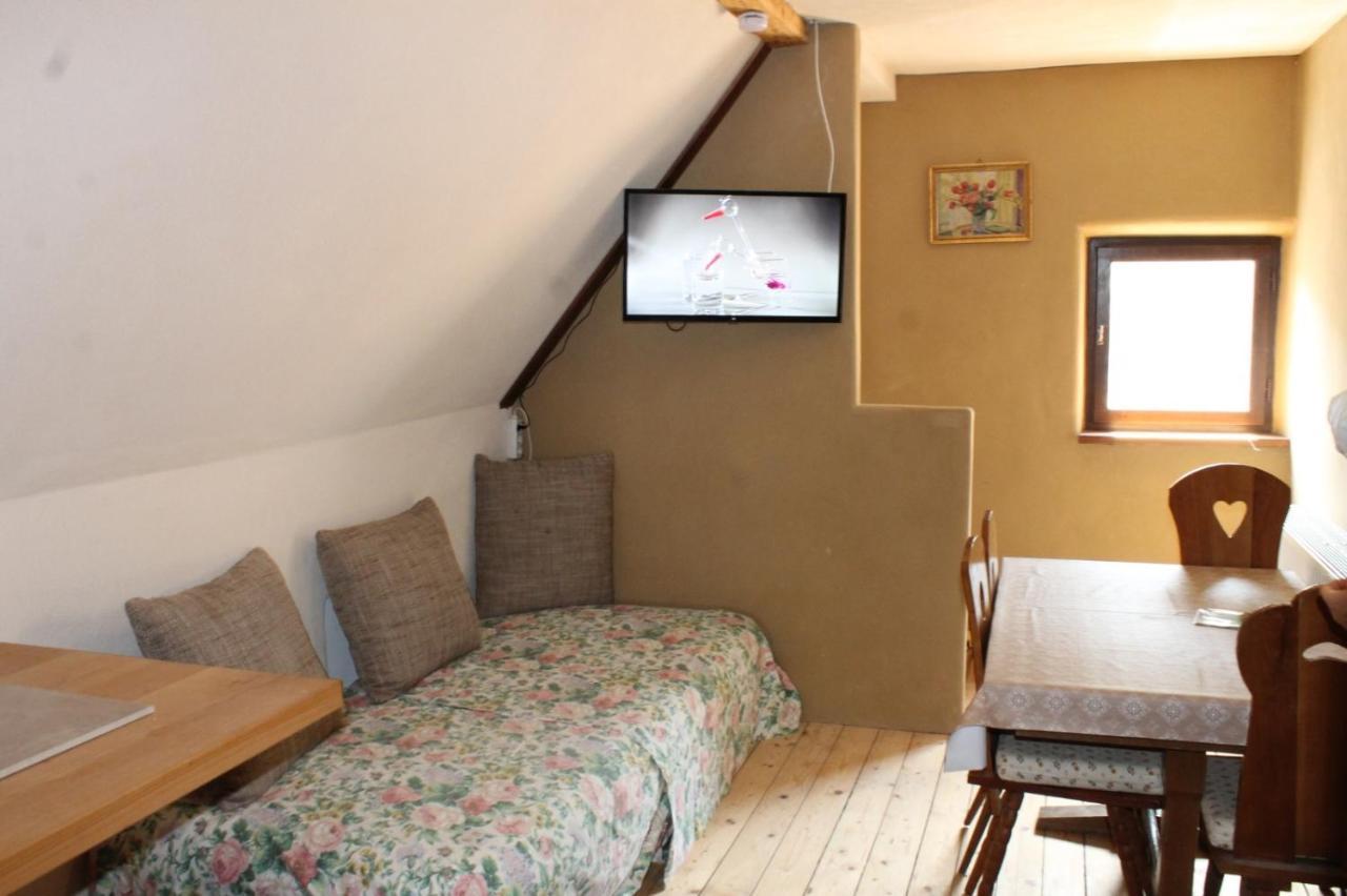 Feriengut Zum Trinkstorch Apartment Лайнсвайлер Екстериор снимка