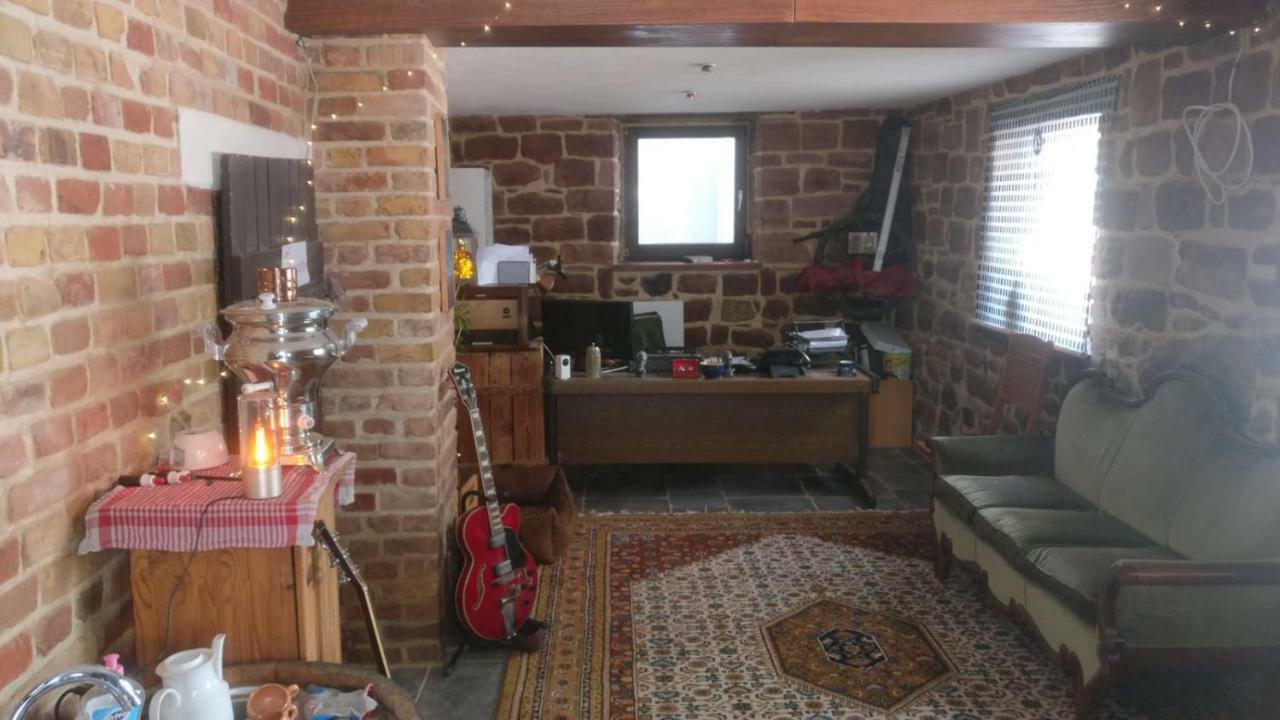 Feriengut Zum Trinkstorch Apartment Лайнсвайлер Екстериор снимка